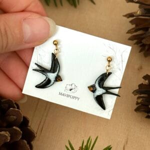 Kolczyki jaskółki wiszące